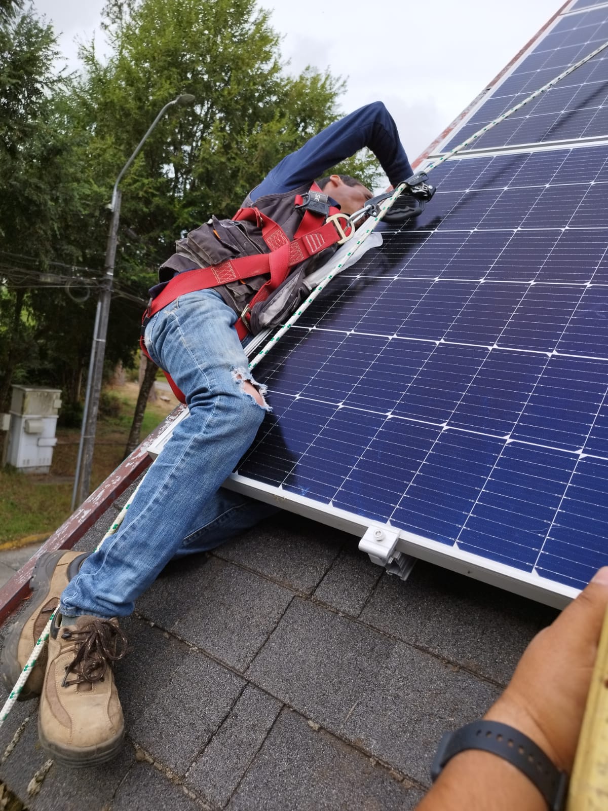 Instalacion de paneles solares en Valdivia